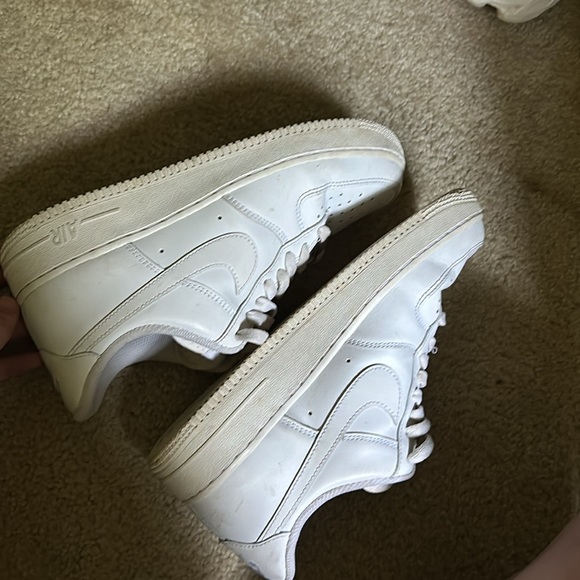 Nike Air Force 1 - Picture 3 of 4